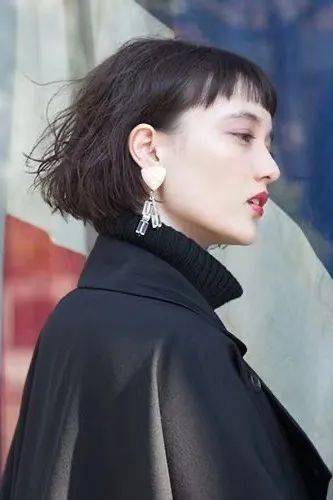 什么|短发穿什么都好看！