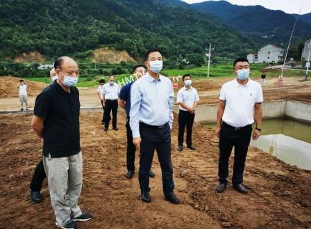 張志林)8月10日,縣委副書記,縣政府黨組書記,縣長提名人選馬梁到大河