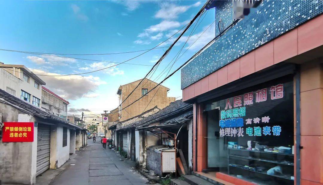 老街很长这就是坎墩的老街有条标注有"坎墩街"的街路在慈溪坎墩的版图