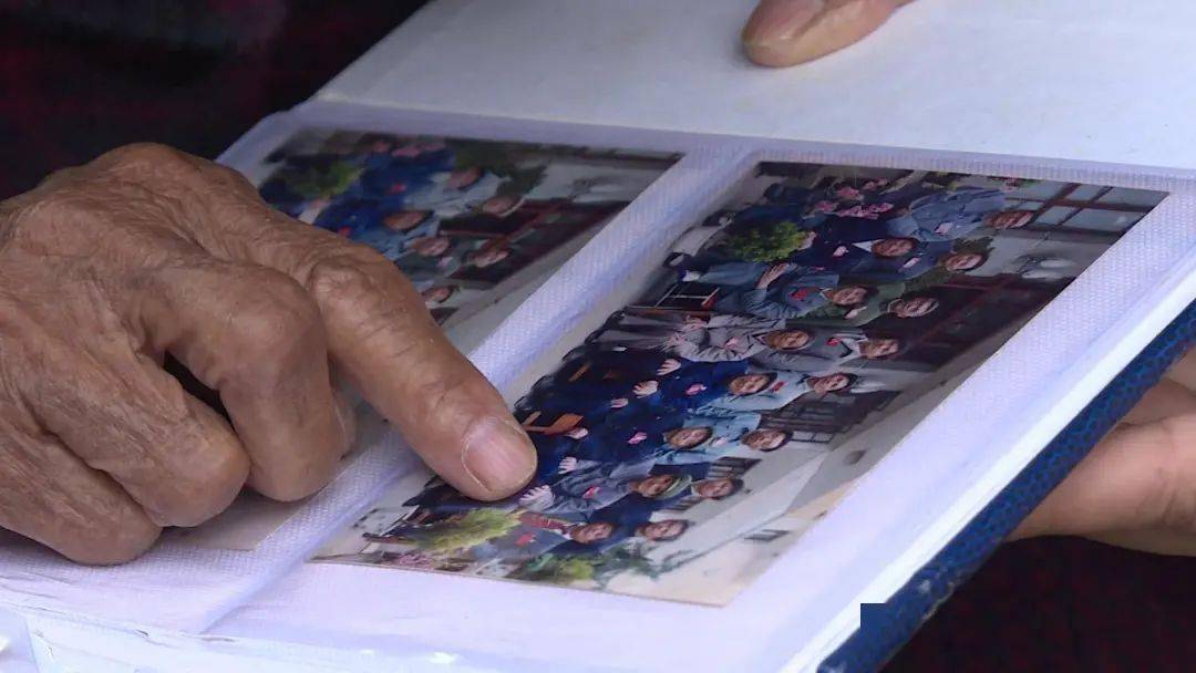 老党员杨桂珍的浓浓书香情