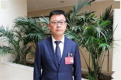 党委书记,管委会主任 赵建文党代会报告为建设现代大西宁擘画了蓝图