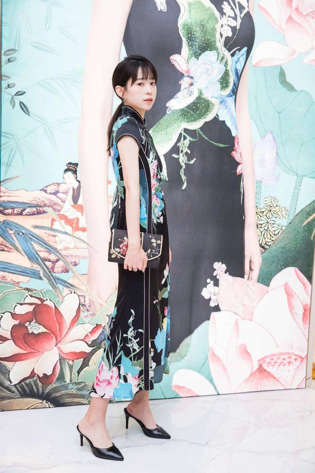 产品|成都人冲冲冲！5折雅诗兰黛，100+购女装！乐天8周年宠粉来啦！