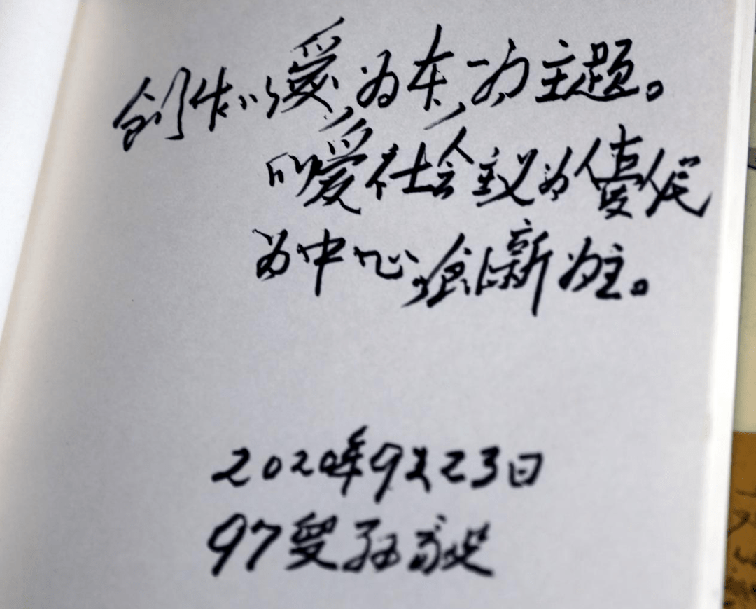 276a2488e5b547259168f4f76ccc2b83.png