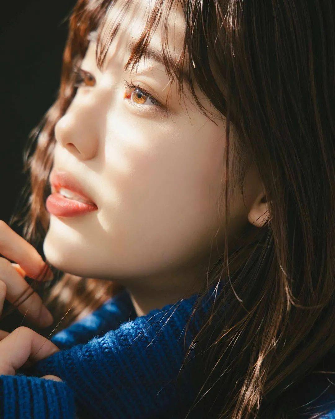 なかむら りほ中村里帆于2013年在《nicola》举办