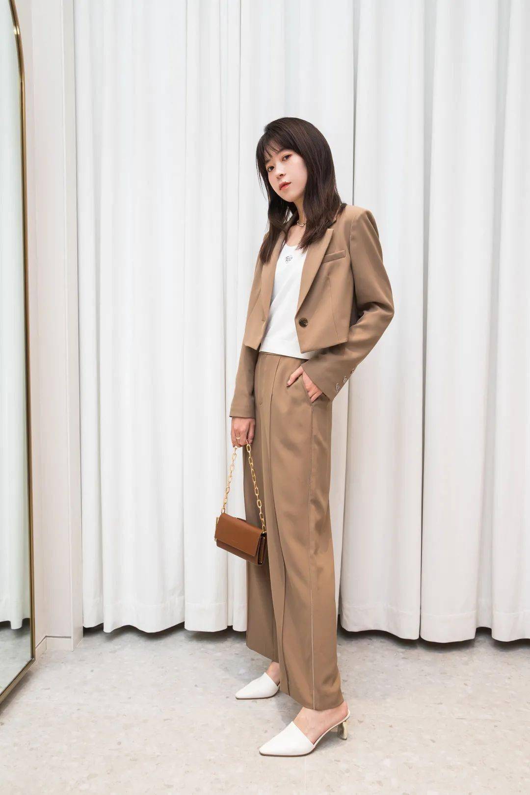 产品|成都人冲冲冲！5折雅诗兰黛，100+购女装！乐天8周年宠粉来啦！