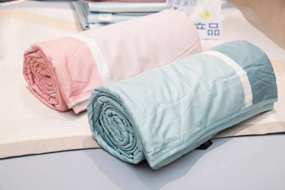 产品|成都人冲冲冲！5折雅诗兰黛，100+购女装！乐天8周年宠粉来啦！