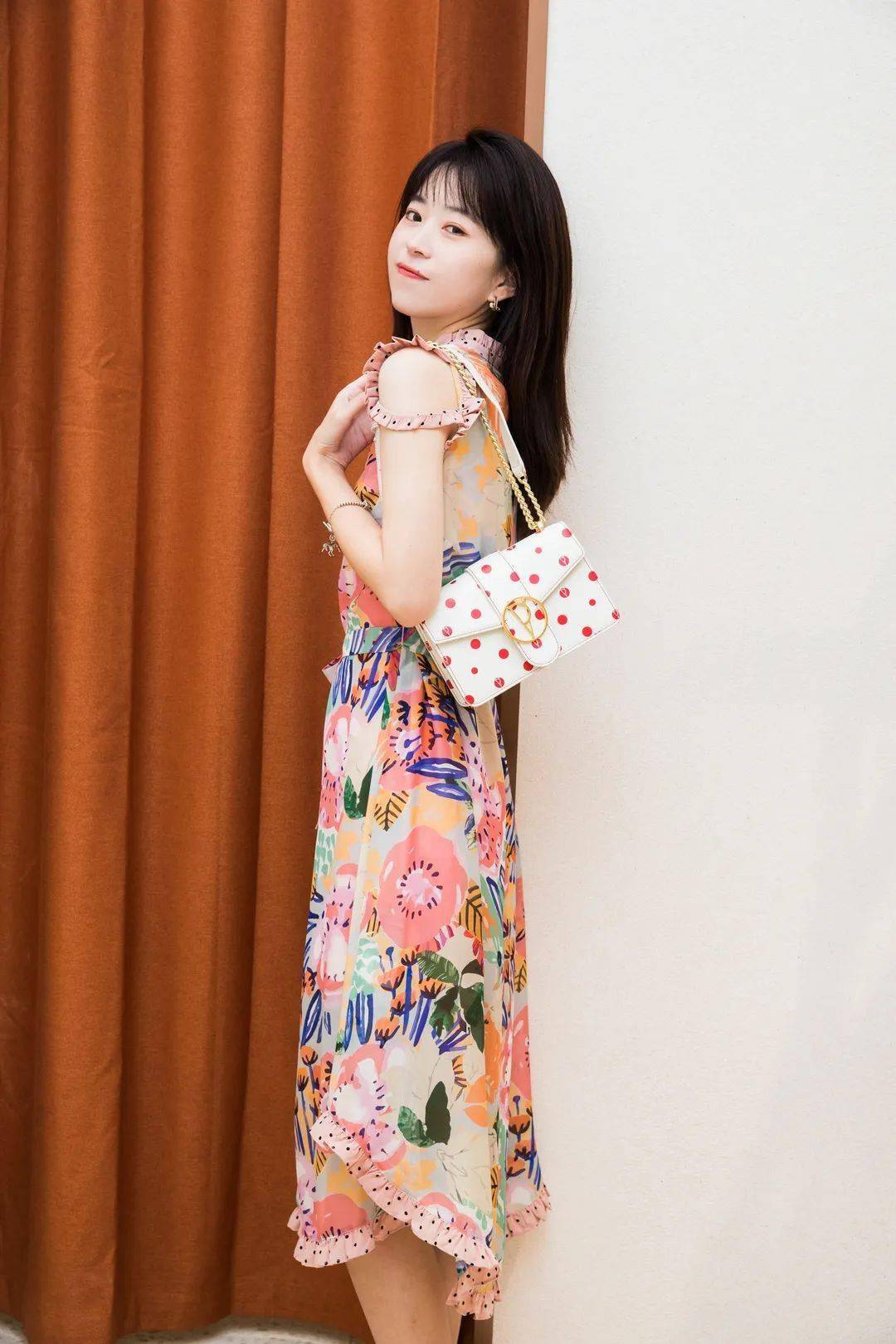 产品|成都人冲冲冲！5折雅诗兰黛，100+购女装！乐天8周年宠粉来啦！