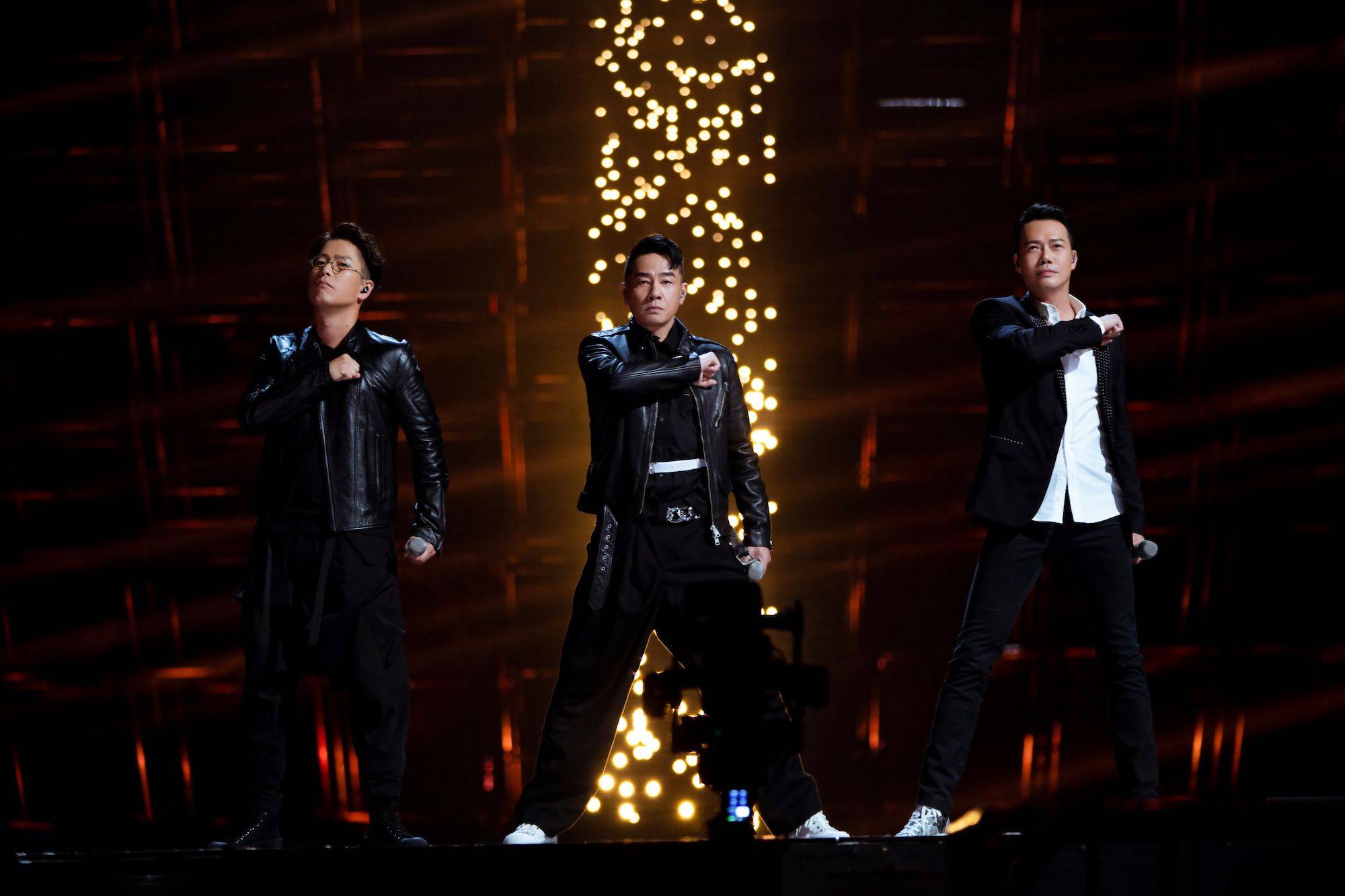 胡海泉|《披荆斩棘的哥哥》今日开播！多图曝光最燃“情怀杀”