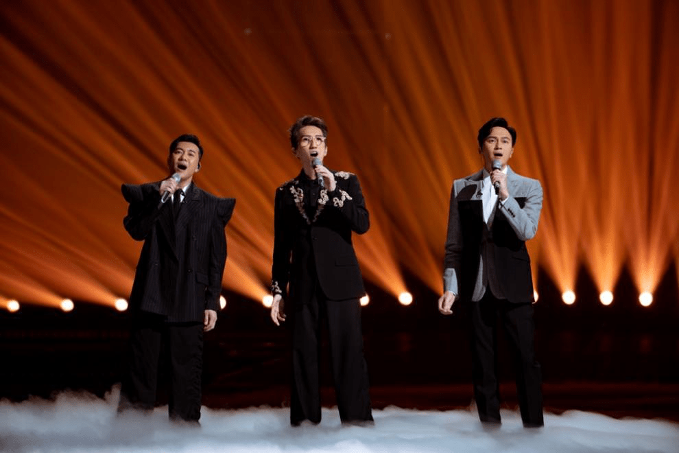 胡海泉|《披荆斩棘的哥哥》今日开播！多图曝光最燃“情怀杀”