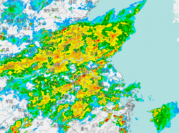 台预报"今天的雨比台风天还大"不少网友表示晚间请注意交通安全暴雨