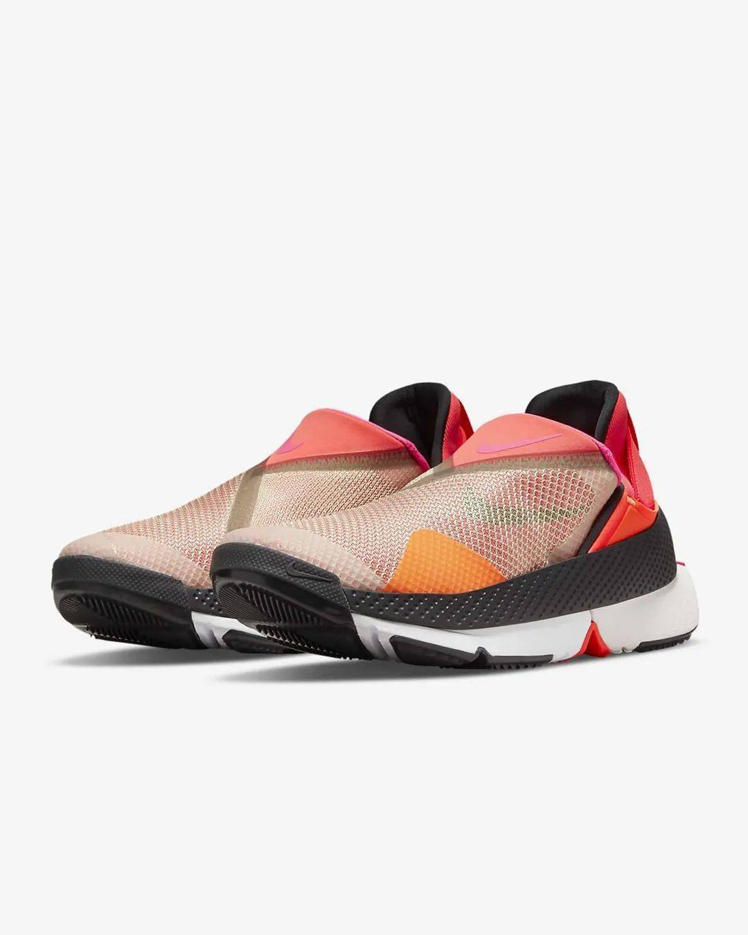 技术|低配「自动系带」！Nike 懒人神鞋刚刚发售！