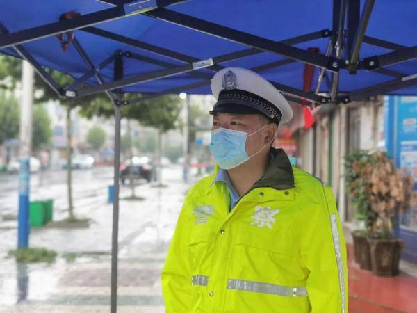 身体|警医夫妻齐上阵，“抗疫最美家庭”再出发！