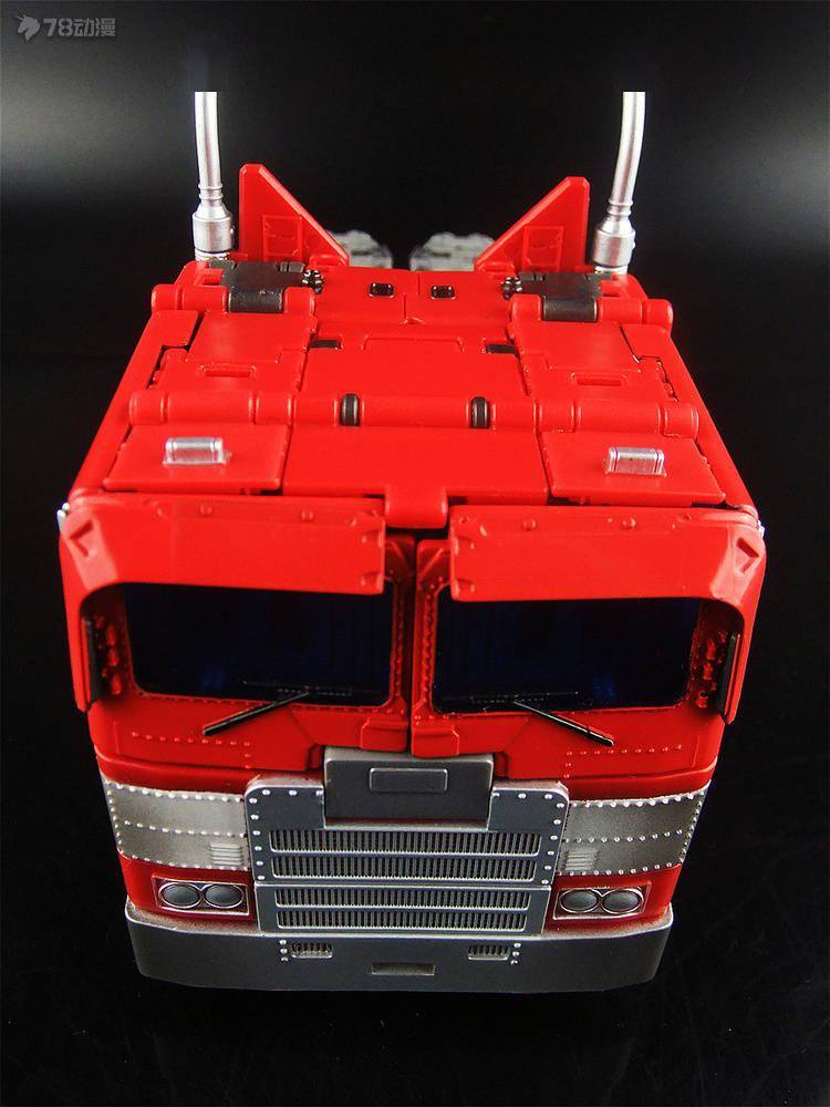 78民间测评:电影大师级mpm12大黄蜂外传擎天柱