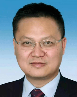 任命彭江闽为龙南市人民政府副市长,代理龙南市人民政府市长职务.