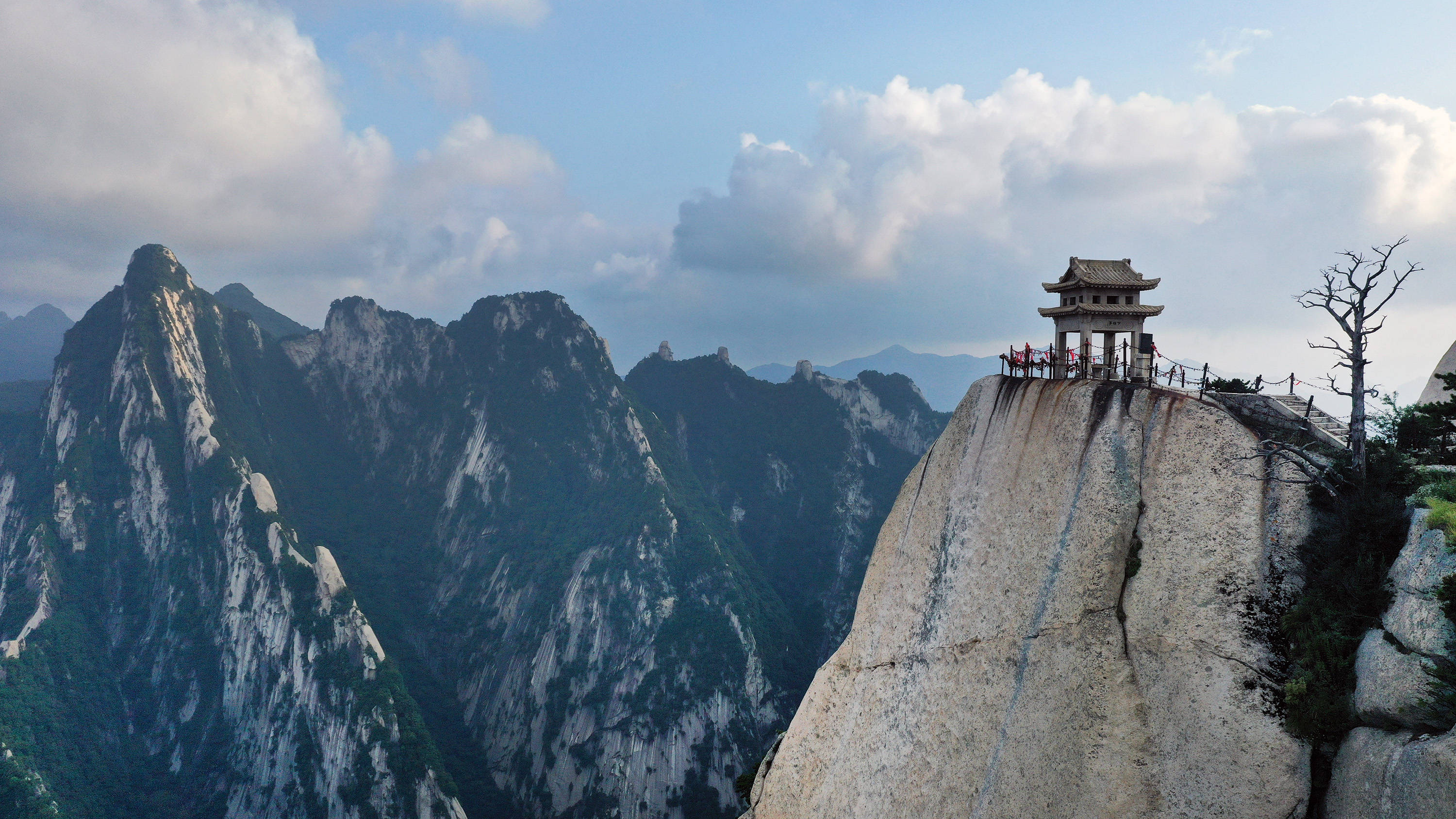 如梦似幻华山美_新华社