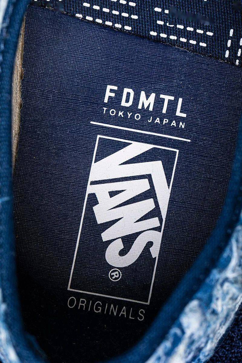 品牌|上次 6000 元的 Vans 联名又来了！本月新鞋一个比一个难抢！有双今天就登记！