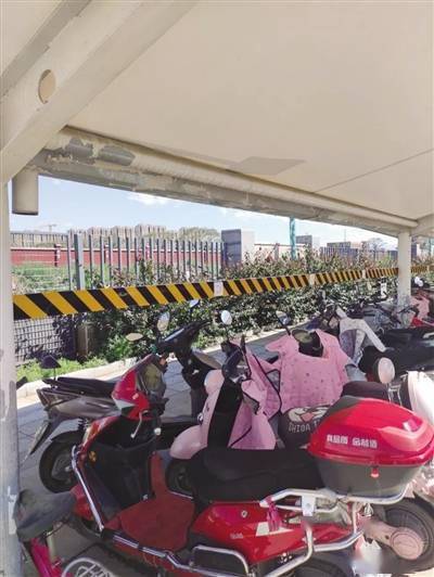 怎样装电动车车棚 3d1e88748e7f41fe9ad1ce7fb97a0fb8.jpeg