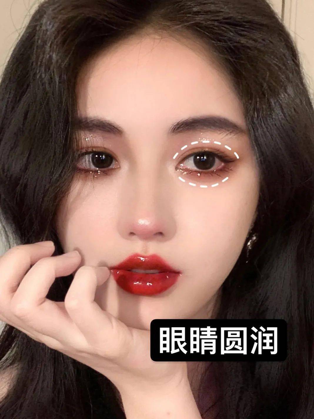 什么|还在跟风买衣服？5步教你找到适合你的穿搭风格！