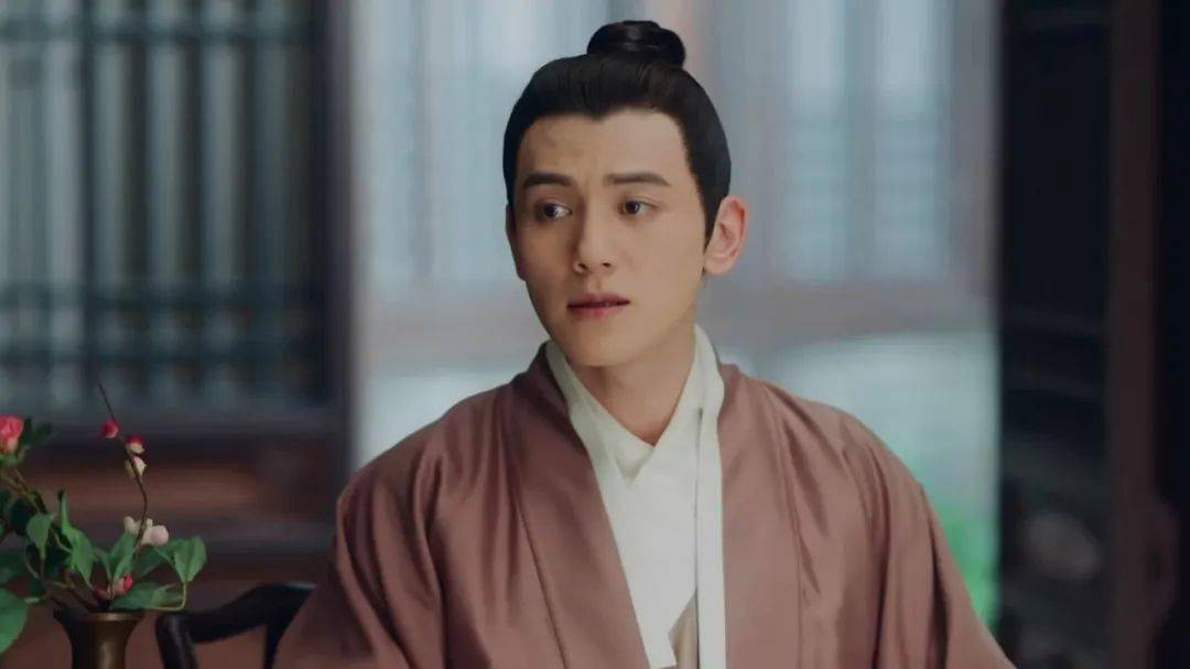 《玉楼春》:孙世杰出轨,吴月红手撕桃夭,为何不敢手撕孙世杰?