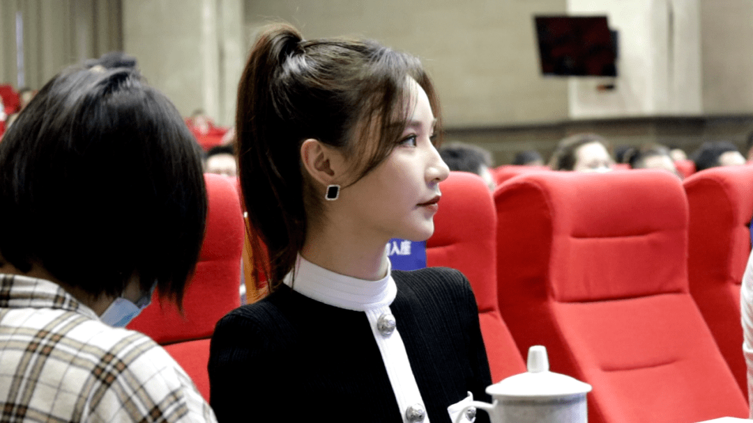 10年网红,温州姑娘雪梨有着怎样的创业故事.