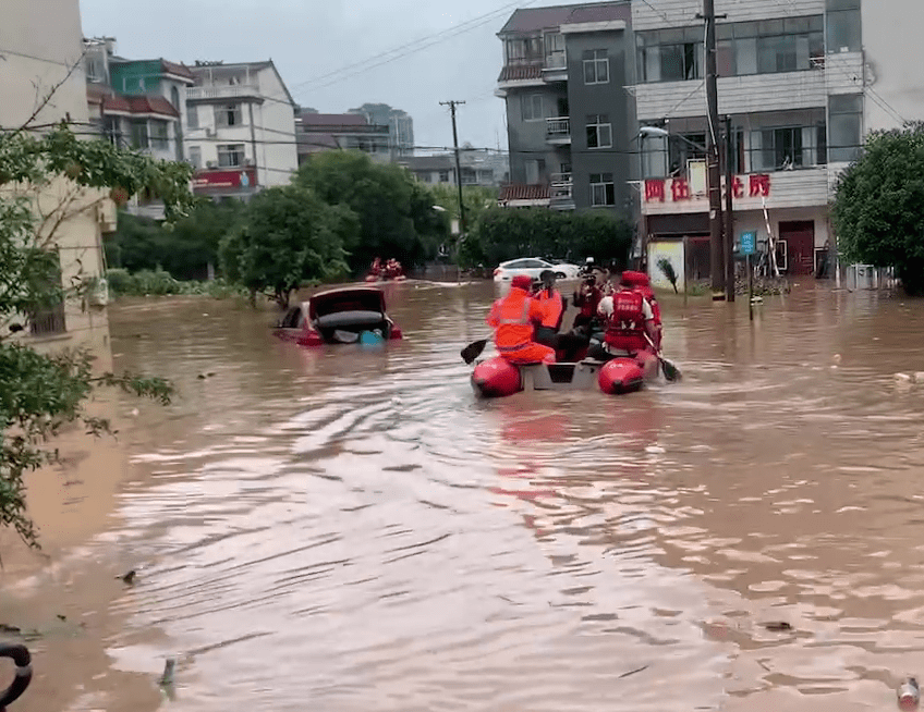 昨夜暴雨突袭金华看完这些照片哭了