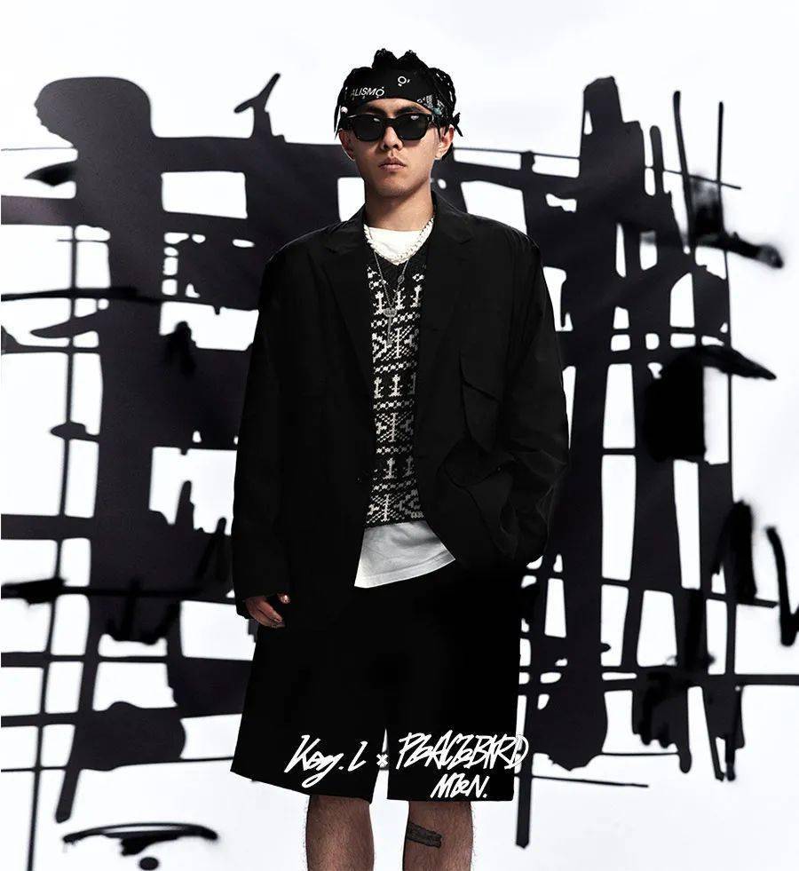 key.l 刘聪:人生不止黑白