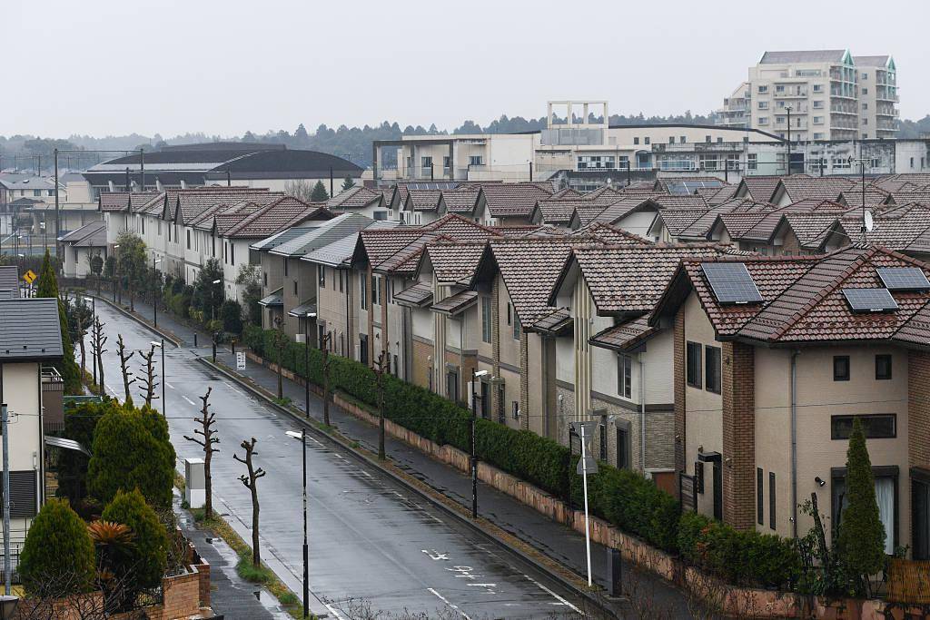 电话|日本一需入院新冠患者无医院接收 在家中等待5天后死亡