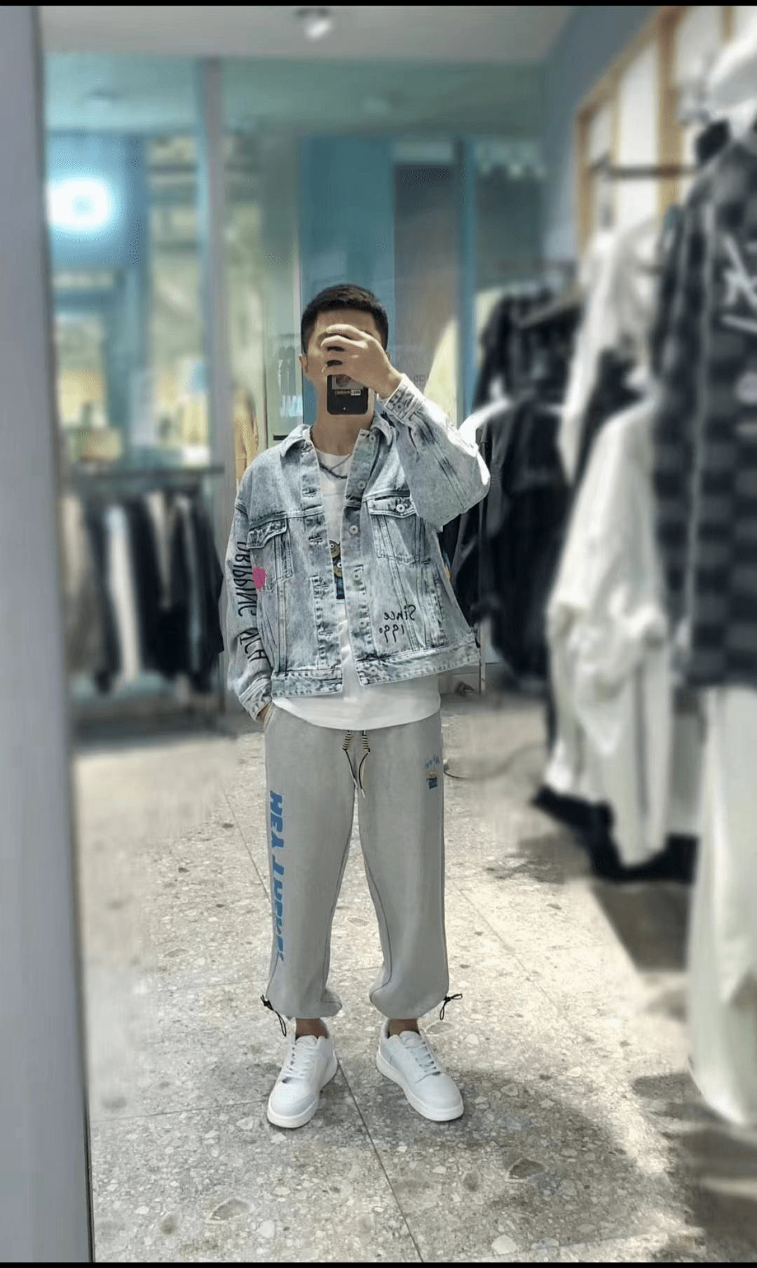 kai|龙凤新天地丨运动潮牌新主张 助力开学季 活力满满 重返校园！