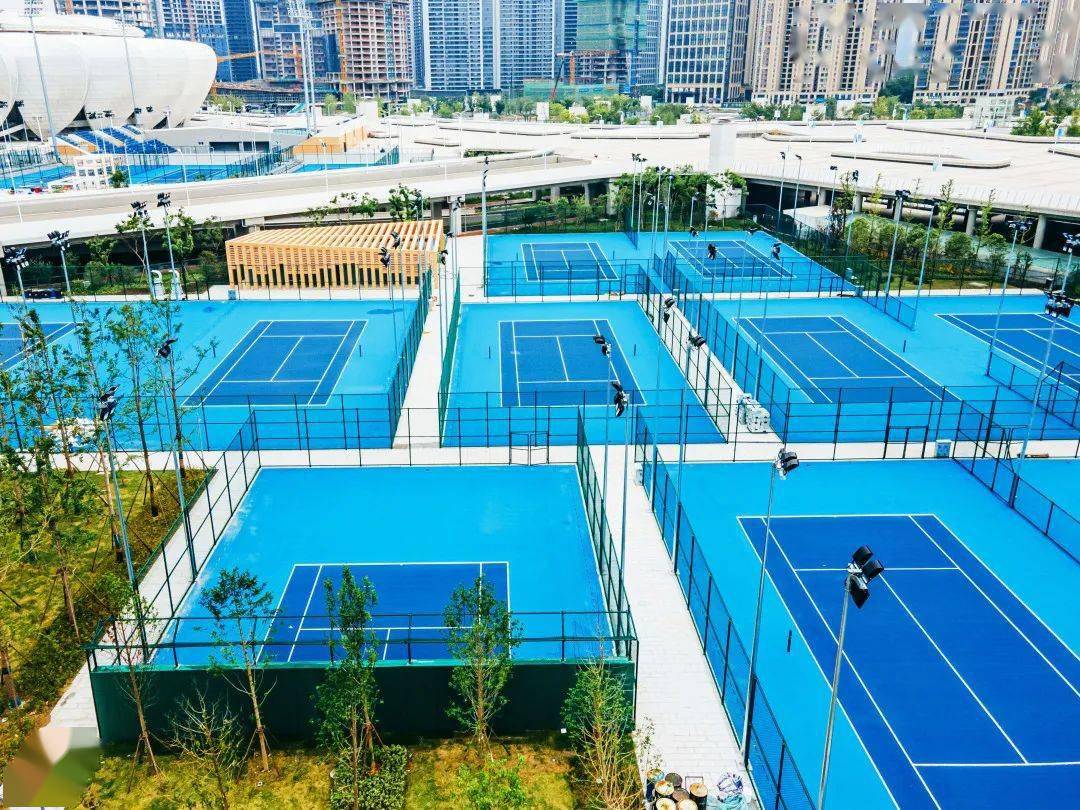 奥体网球中心室外场地完工