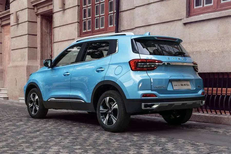 2021款奇瑞瑞虎5x正式到店!新前脸 悬浮大屏,空间大价格香