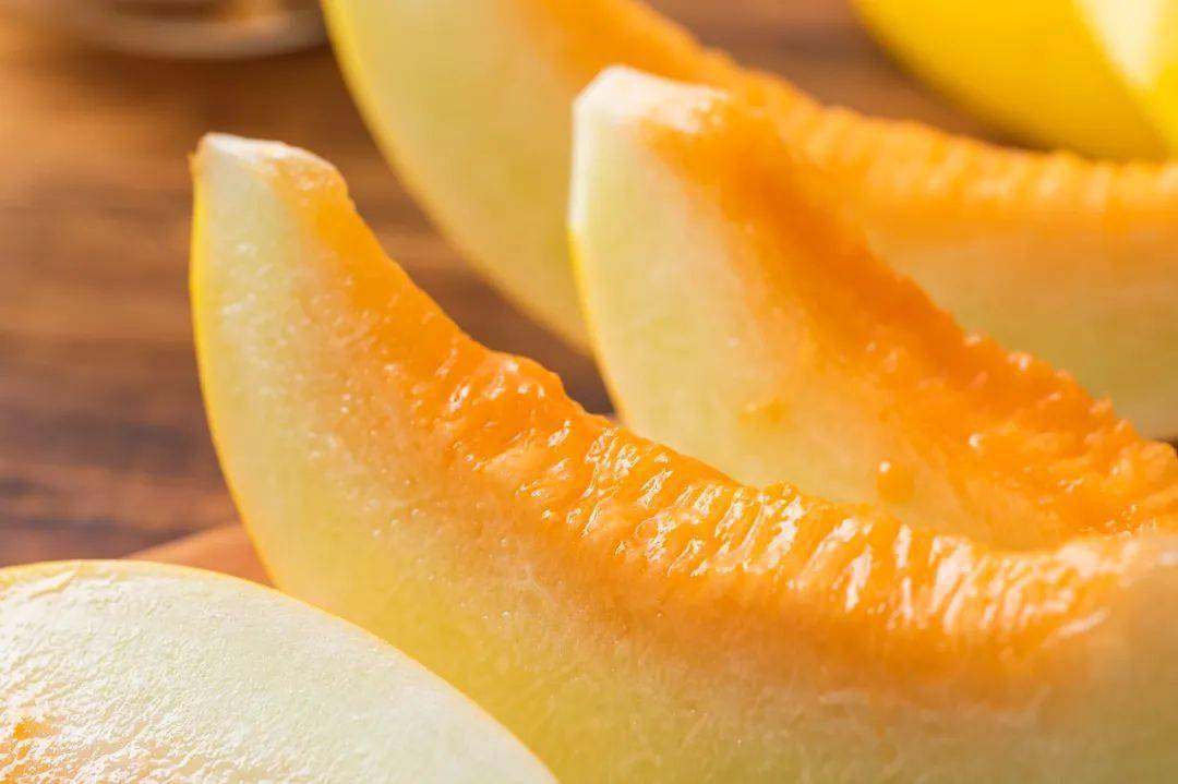 沙漠里"长"出来的甘肃民勤蜜瓜,真的比蜜甜?