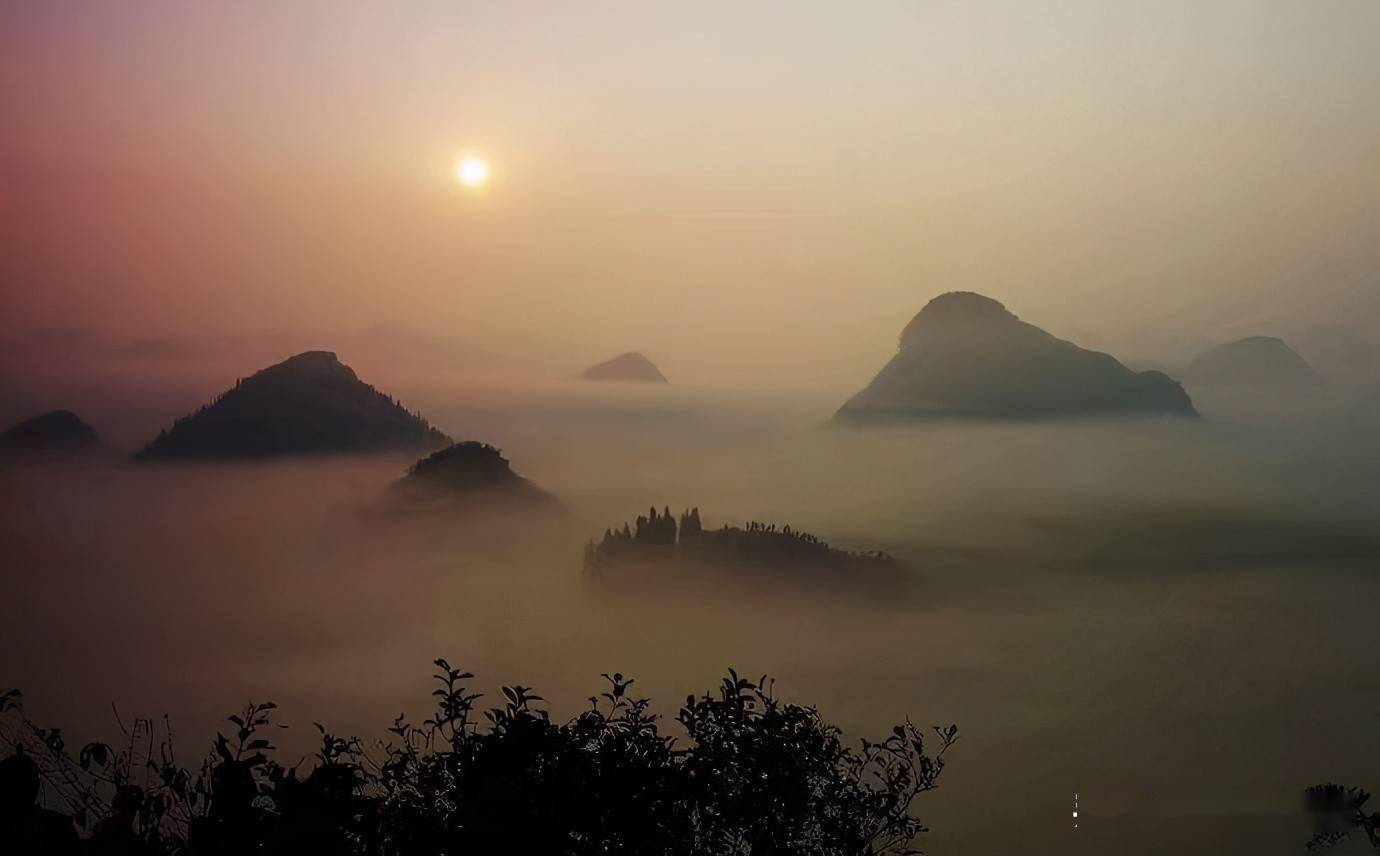 故乡是游子心中最柔软的存在三首思乡绝句哪一个最能戳中你