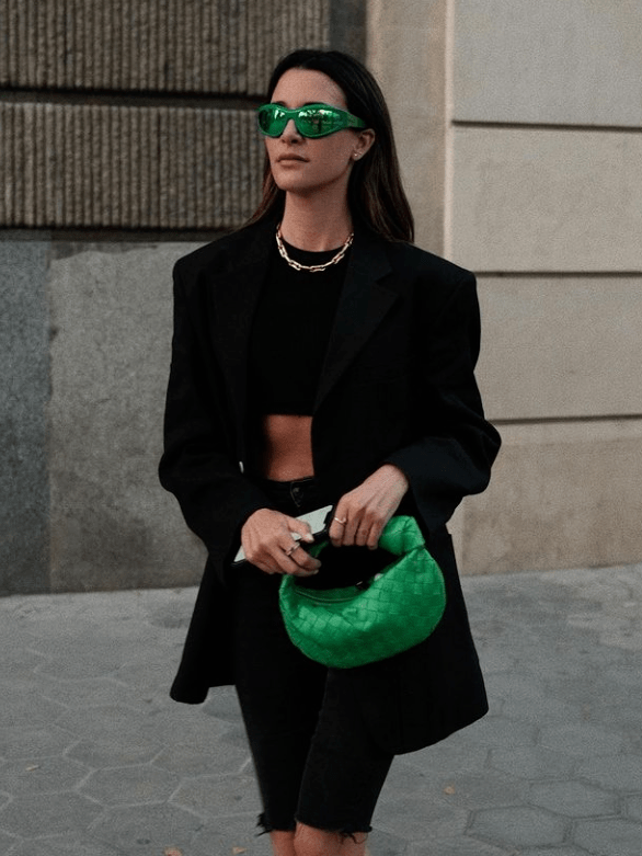 科技|2021年度最火的科技绿色，谁穿谁高级