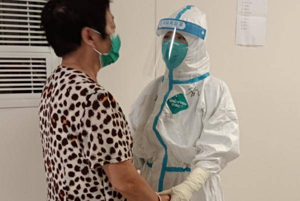 纸条|出院患者拜托医生“开后门”，病区里纸条传情……平凡的感动每天都在上演！