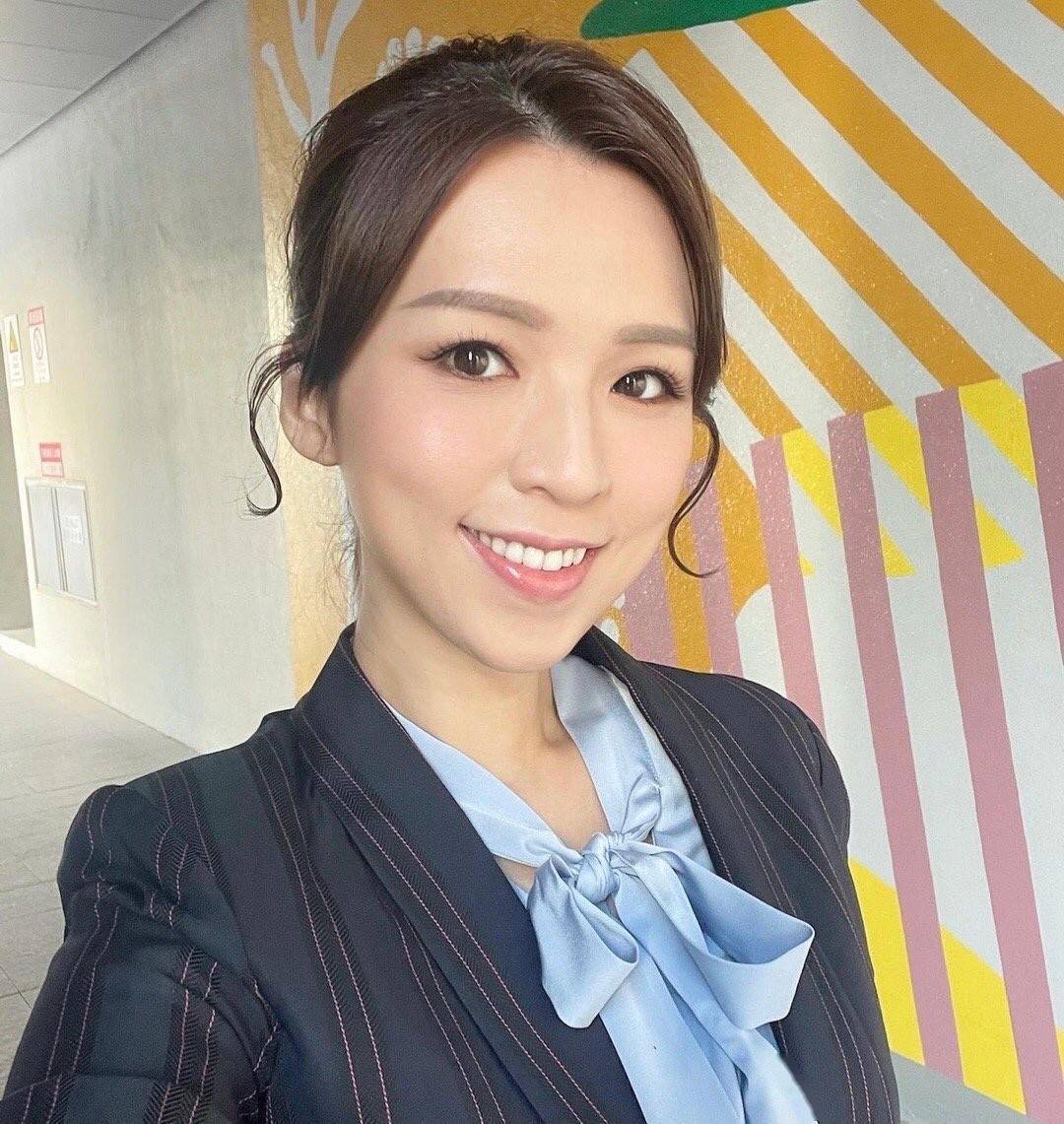 自认火爆39岁tvb最美人妻孙慧雪首当主角电影痛骂黄文标