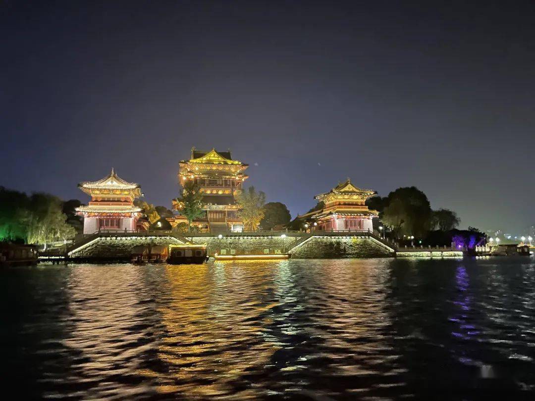 旅游夜景最好的地方 0757965785144308928d86983429cfa5.jpeg