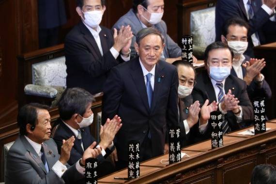 欲连任党首菅义伟获党内重量级人物力挺 自由民主党