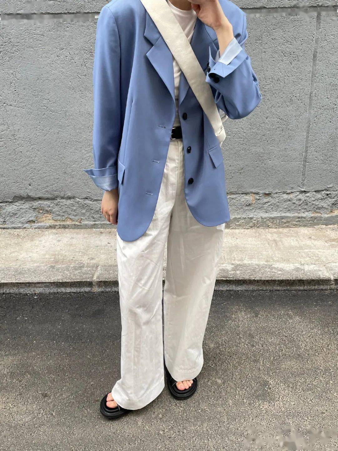 什么|换季穿什么？进来抄年轻人的答案