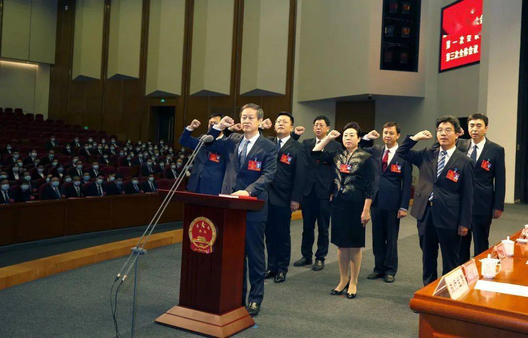 常委会主任王金刚,副主任孙世岩,石跃辉,郝卫东,王广恒,侯桂宁,范庆法