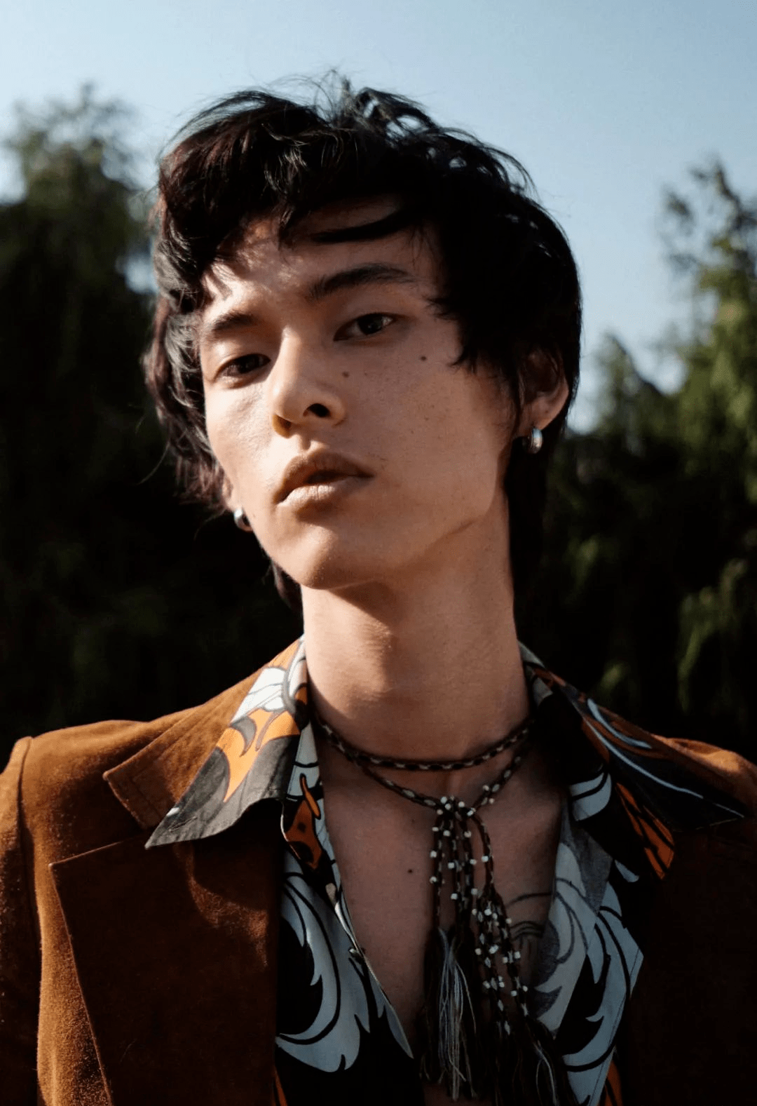 合作王家卫,被朴树夸性感,这个男人的魅力有多大?