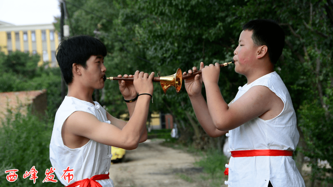 庆阳唢呐队图片