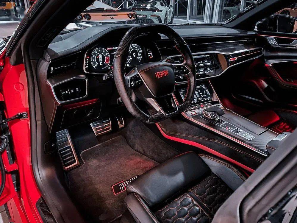 keyvany打造735马力的奥迪rs7 3秒破百的碳纤维猛兽