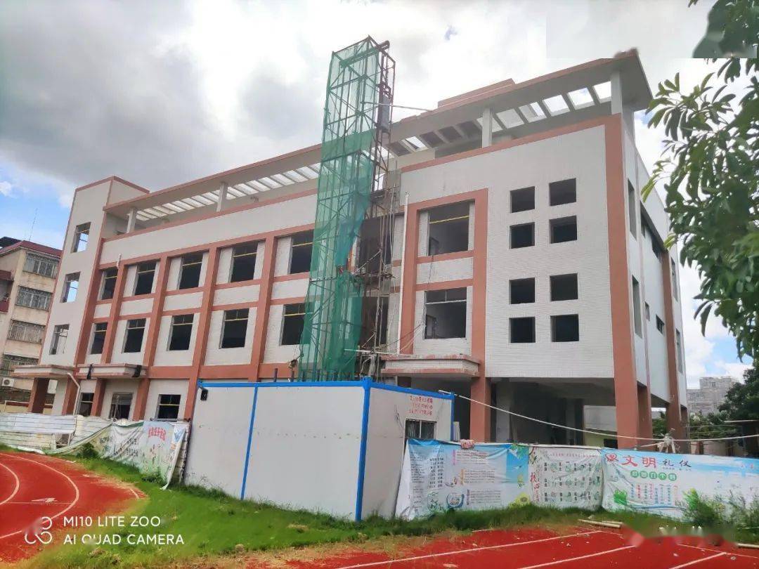 高州东岸泗水祥山南塘等镇多家中小学生爽啦新建教学楼食堂楼宿舍楼