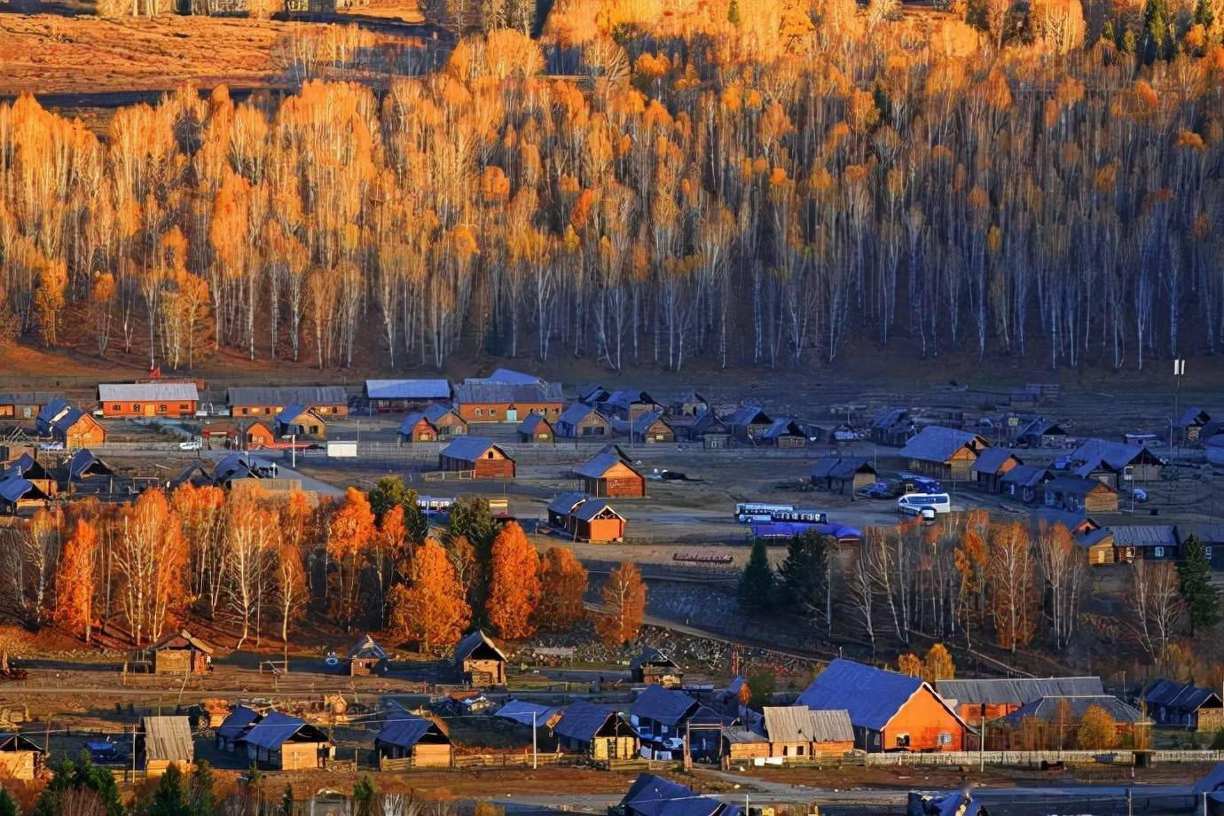 醉美秋景打卡地,带您开启不一样的寻秋之旅_禾木村