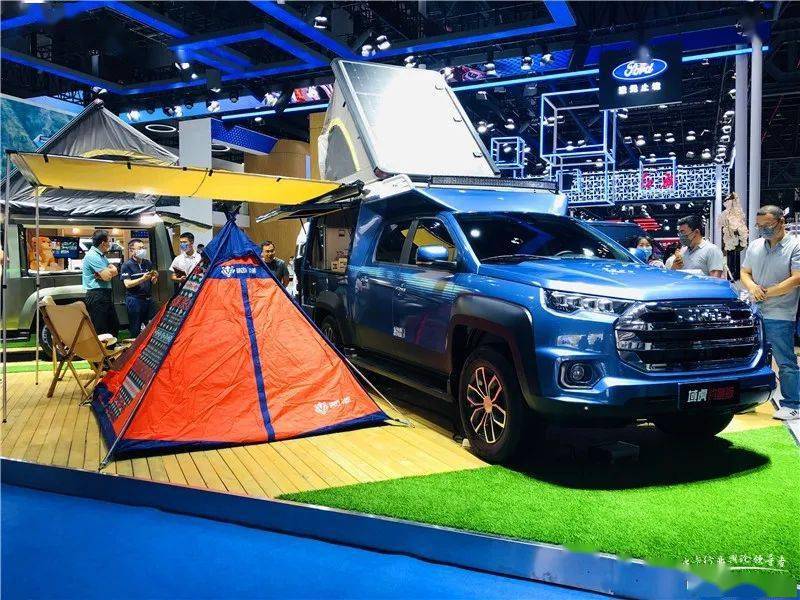 创造无限可能江铃新域虎7携钓鱼版亲子版潮玩车展