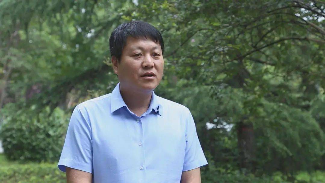 单县羊肉汤产业发展联盟副会长,单县综合开发建设有限公司董事长刘振