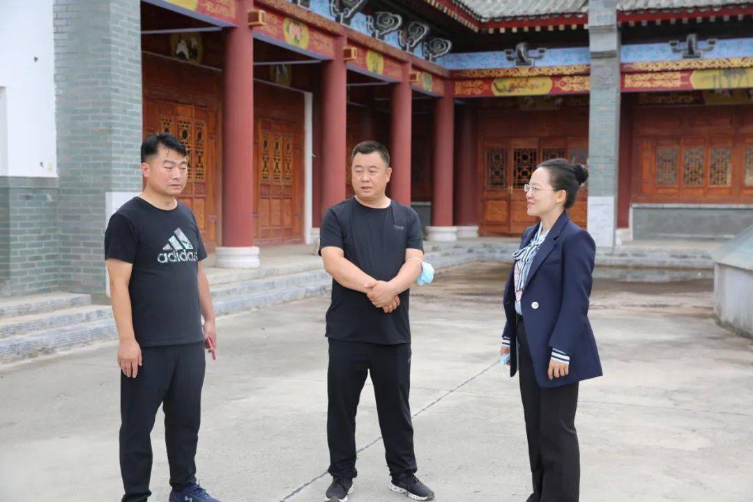 曲靖市文化和旅游局局长玉燕叫到会泽调研文化旅游工作