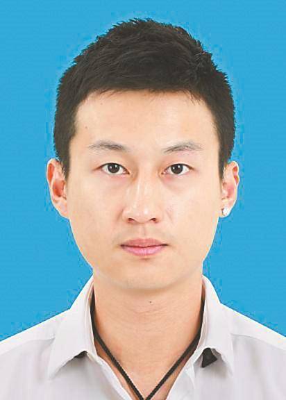 薛焜 深圳宝福珠宝有限公司总裁梅春雷 深圳市海格物流股份有限公司