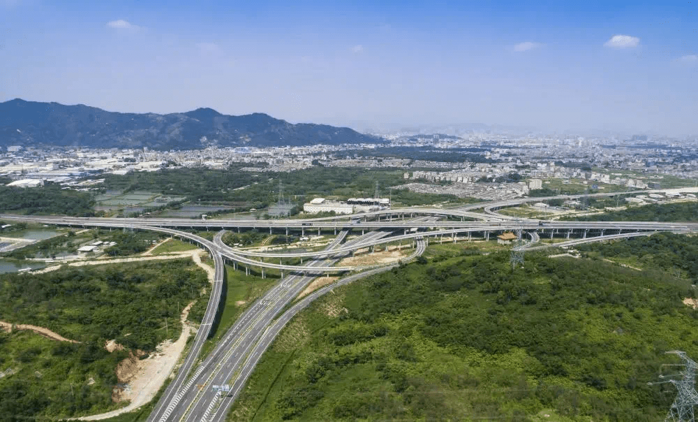 值得关注揭惠高速这个路段明起全封闭注意绕行