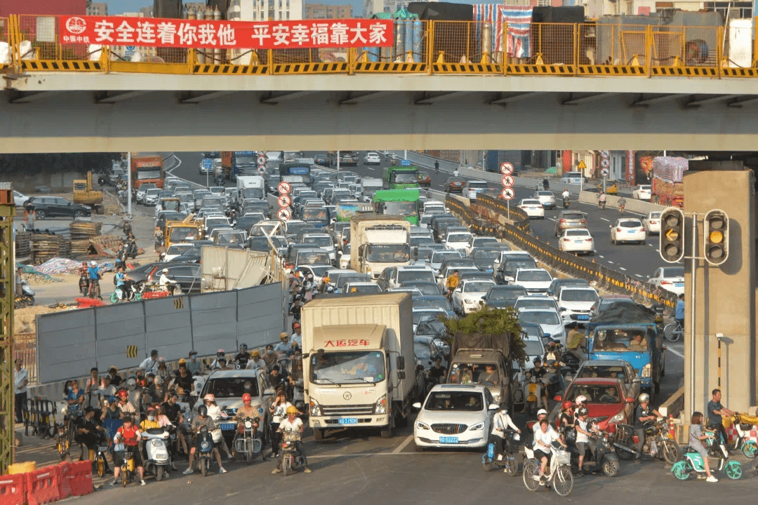 黄河路开通即拥堵,你怎么看?_汕头